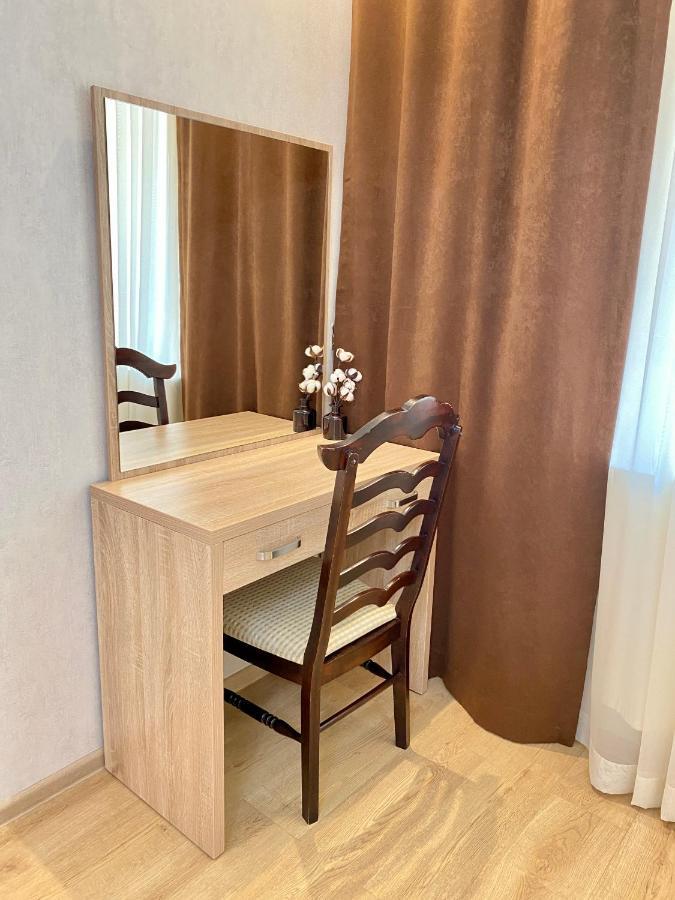 טשקנט Spacious Apartment In New Building, Near The City Center And Airport מראה חיצוני תמונה