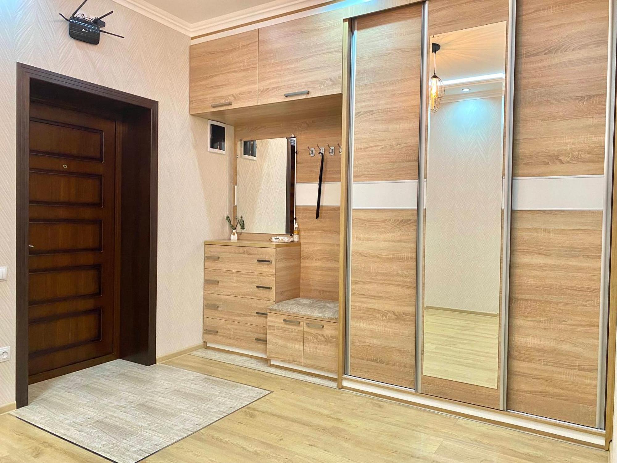 טשקנט Spacious Apartment In New Building, Near The City Center And Airport מראה חיצוני תמונה